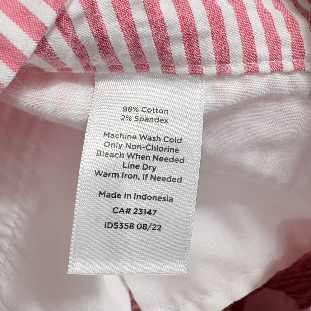 Talbots Petite 12P Pink White Seersucker Bermuda Shorts Preppy Coastal - Picture 8 of 11